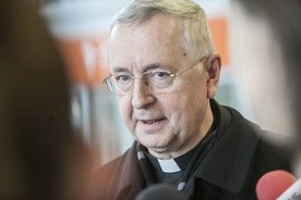 Metropolita poznański w imieniu Stolicy Apostolskiej zajmie się sprawą biskupa kaliskiego
