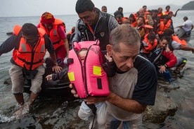 Blisko 5 tys. migrantów zginęło w tym roku w drodze do Europy