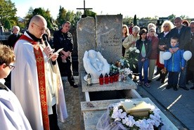 Pierwszy pochówek dzieci utraconych na cmentarzu katolickim w Płońsku