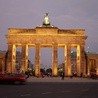 "FAZ": Odpowiedzialność Niemiec za zbrodnie jest bezsporna