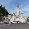 Żołnierze w Lourdes