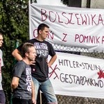 Goń z pomnika bolszewika - pikieta w Lidzbarku Warmińskim