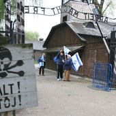 Niemiec okradł Muzeum Auschwitz