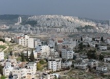 Betlejem - na pierwszym planie - zbudowane nieopodal osiedle żydowskie