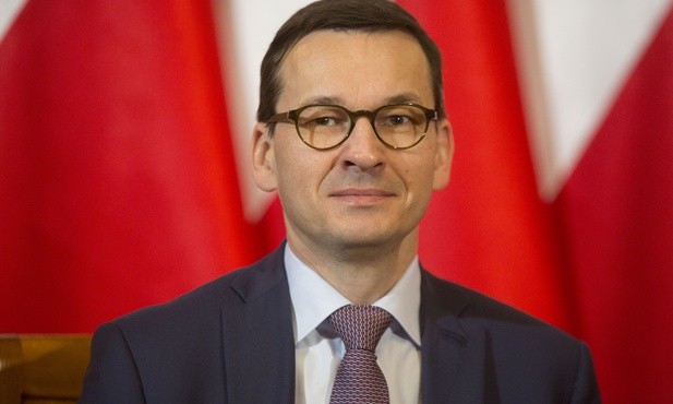 Premier Morawiecki: biało-czerwone barwy to duma wszystkich Polaków
