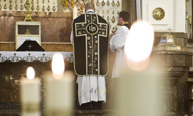 Bractwo św. Piotra: Umiłowanie Tradycji - tylko w jedności z papieżem
