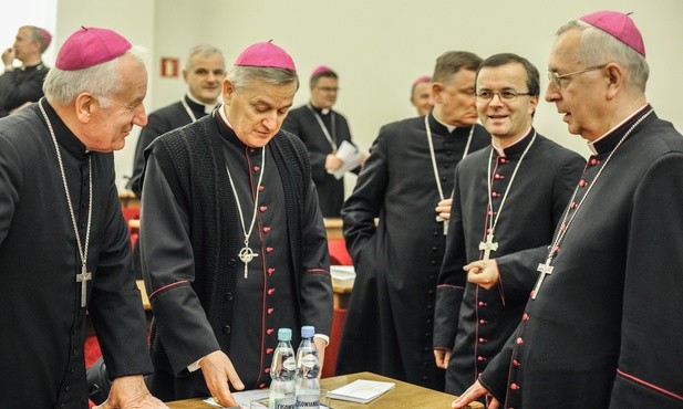 Trudny wybór biskupów