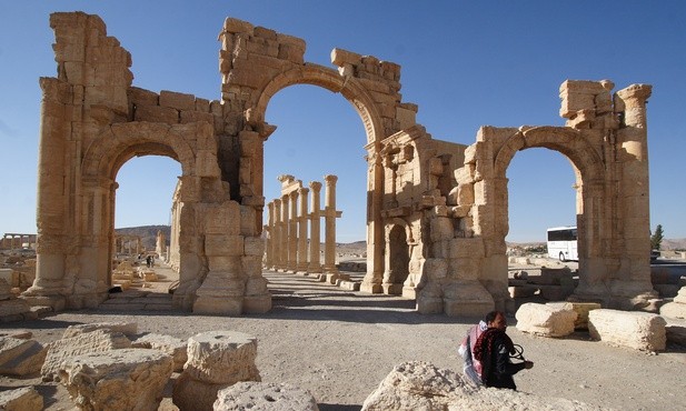 Palmira słynie ze starożytnych zabytków. Państwo Islamskie zniszczyło lub sprzedało wiele z nich. 