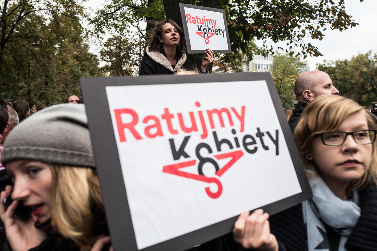 Analiza Ordo Iuris Proaborcyjny projekt Ratujmy Kobiety łamie