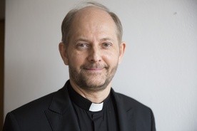Rzecznik Episkopatu: Kościół w Polsce jest gotów do pomocy uchodźcom