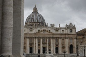 Papieska audiencja generalna na placu Świętego Piotra, a nie w Auli Pawła VI