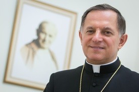 Abp Mieczysław Mokrzycki