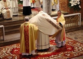 Święcenia kapłańskie w katedrze elbląskiej