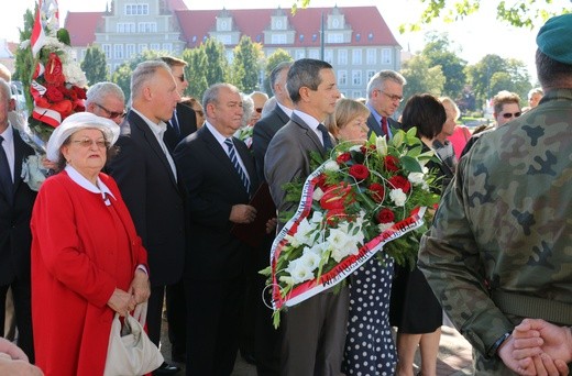 Barykada 44 czyli Powstanie Warszawskie w Elblągu