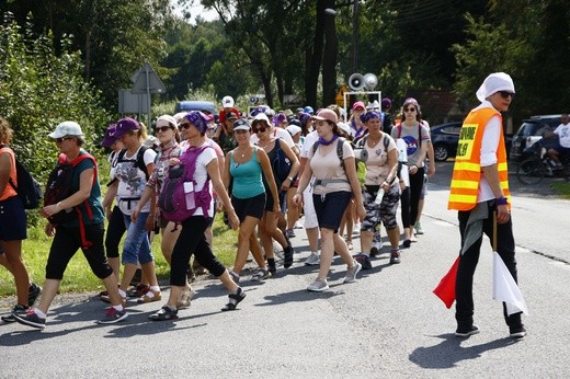 Drugi dzień pielgrzymki - postój w Koszęcinie