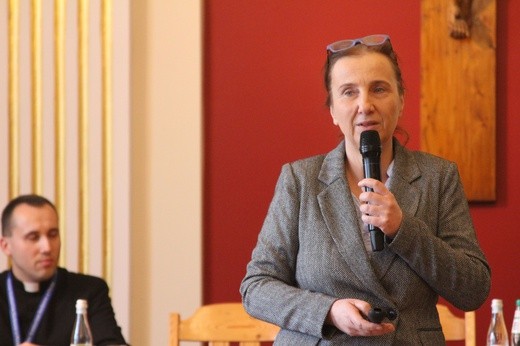 Sympozjum WSD. Obrady na Sali Biskupów