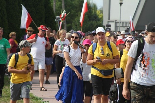 Pielgrzymka 2019. Obiad w Gostyninie