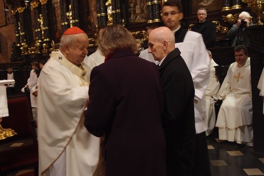 Poświęcenie ołtarza w kościele Bożego Ciała