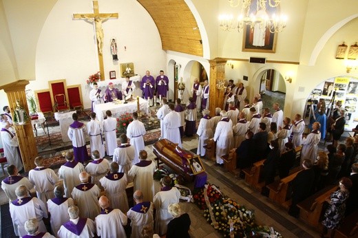 Pogrzeb śp. ks. Henryka Morawca