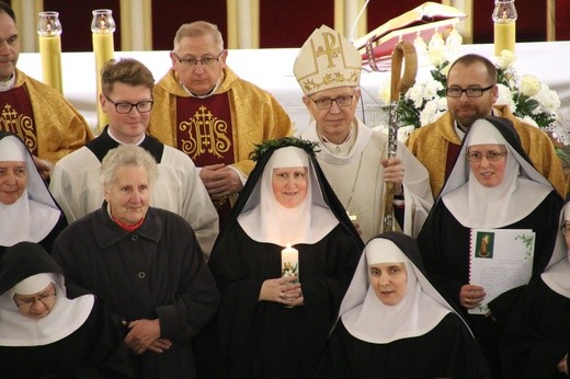 Śluby wieczyste u benedyktynek w Sierpcu