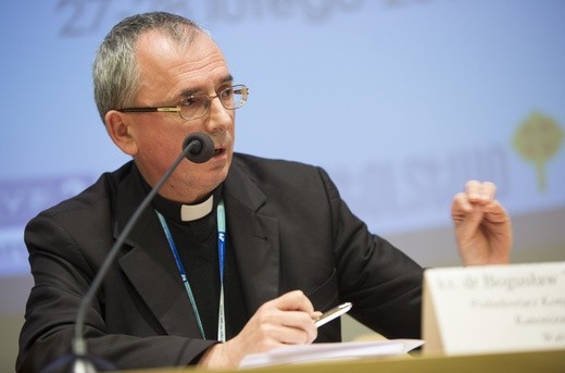 Konferencja z okazji XXV Światowego Dnia Chorego