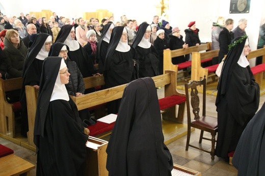 Śluby wieczyste u benedyktynek w Sierpcu