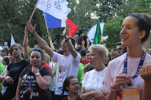 ŚDM w Płocku. Sobotnie nabożeństwo