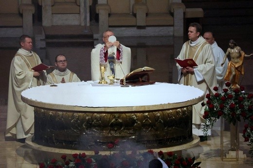 Katowice. Msza św. w uroczystość Najświętszej Maryi Panny Królowej Polski