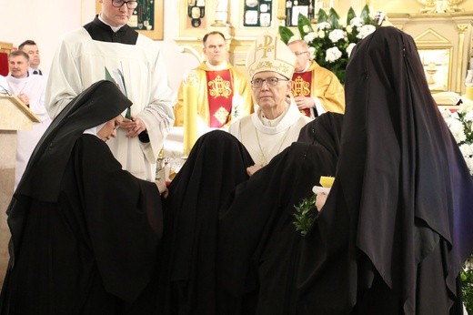 Śluby wieczyste u benedyktynek w Sierpcu