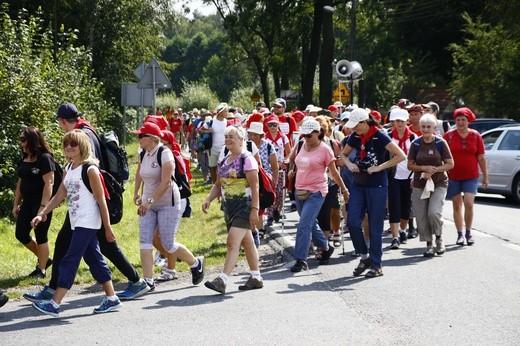 Drugi dzień pielgrzymki - postój w Koszęcinie