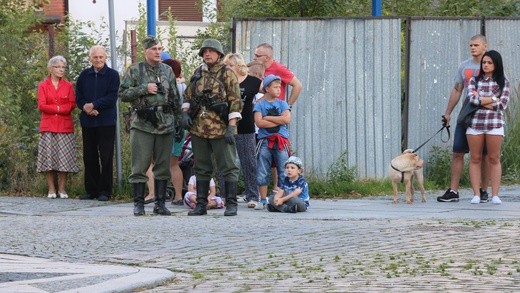 Barykada 44 czyli Powstanie Warszawskie w Elblągu