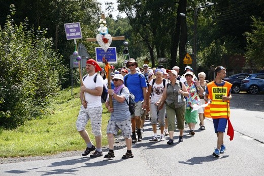 Drugi dzień pielgrzymki - postój w Koszęcinie