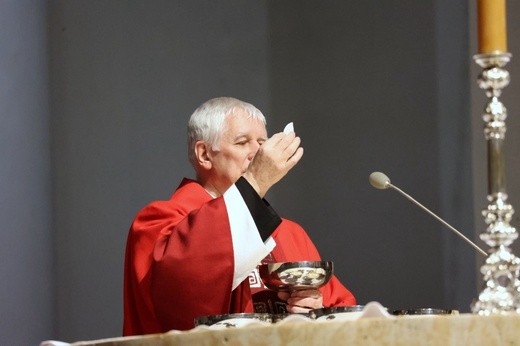 Wielki Piątek w katedrze Chrystusa Króla