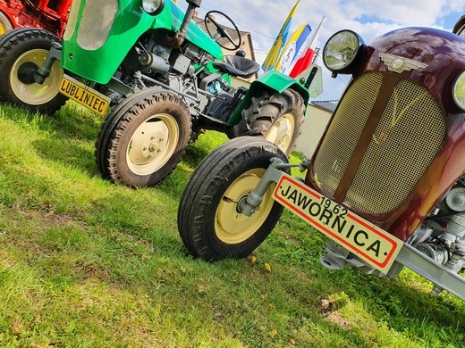 Pielgrzymka rolników do Lubecka i parada zabytkowych traktorów