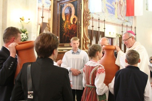 Pniewo. Nawiedzenie w parafii Świętych Apostołów Piotra i Pawła