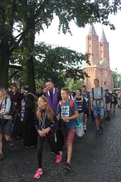 Wyjście pielgrzymki. Część 1