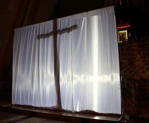 Droga Krzyżowa młodych