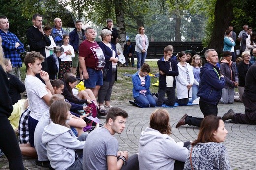 Zakończenie drugiego dnia pielgrzymki w Boronowie