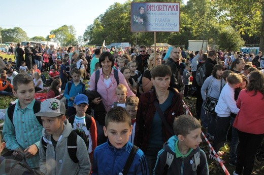XXXIII Pielgrzymka dzieci do Rostkowa