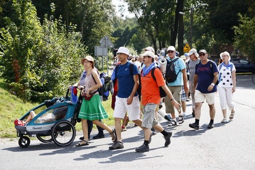 Drugi dzień pielgrzymki - postój w Koszęcinie