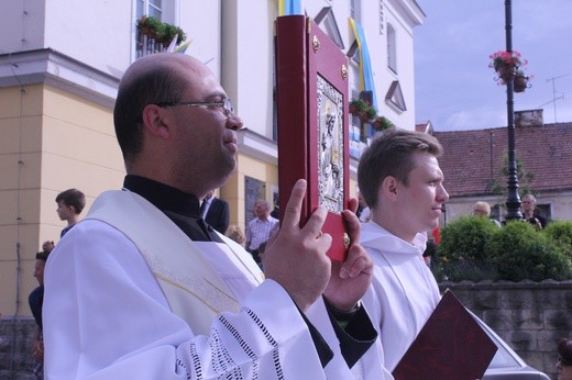 Pułtusk. Procesja do bazyliki