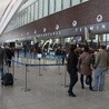 Wzmożone kontrole na polskich lotniskach po informacji o bombie