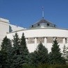 Sejm przyjął przez aklamację uchwałę ws. popełniania zbrodni wojennych przez Rosję na Ukrainie
