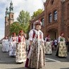 Sześć dni u Matki Piekarskiej
