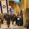 Izrael w napięciu czeka