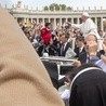 Papież wzywa do dzielenia się z ubogimi