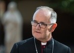 Ludzie nie potrzebują zeświecczonych kapłanów