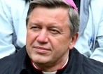  Abp Kupny reaguje ws. praktyk przebierania chłopców za dziewczynki we wrocławskiej szkole