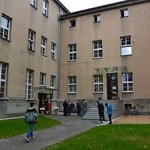 Otwarcie odnowionego budynku szkoły im. św. Edyty Stein w Lublińcu