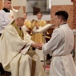Święcenia diakonatu w elbląskiej katedrze